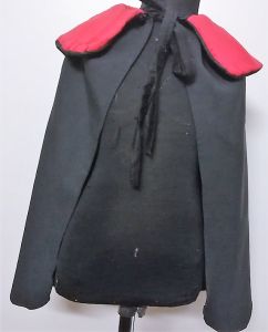 Kids Costumes to Hire - Black Cape, Short, with Red Collar - CHILD